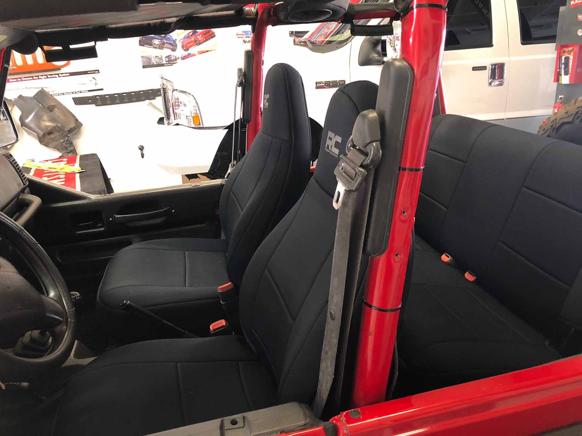 Jeep 2001 Red completed seats