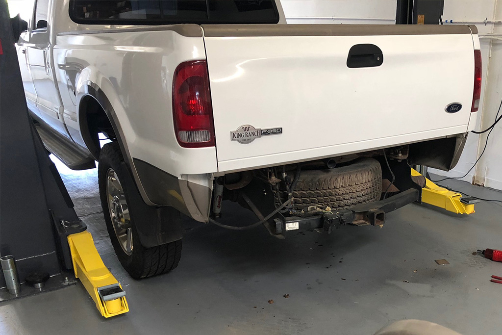 project ford wheels lift 2d