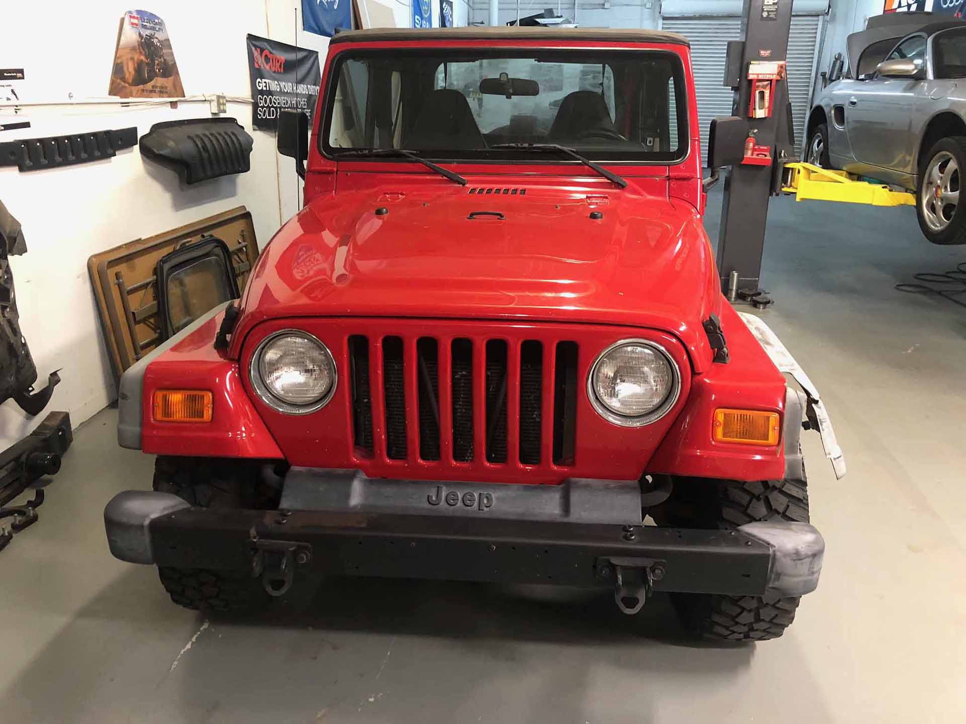 Jeep 2001 Red Before front